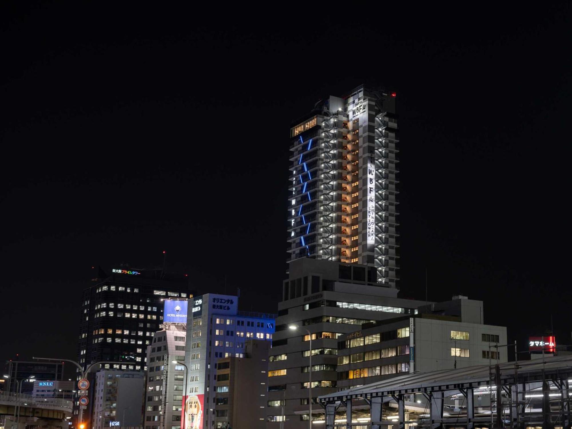 Hotel Wbf Shin-Osaka Skytower Екстер'єр фото